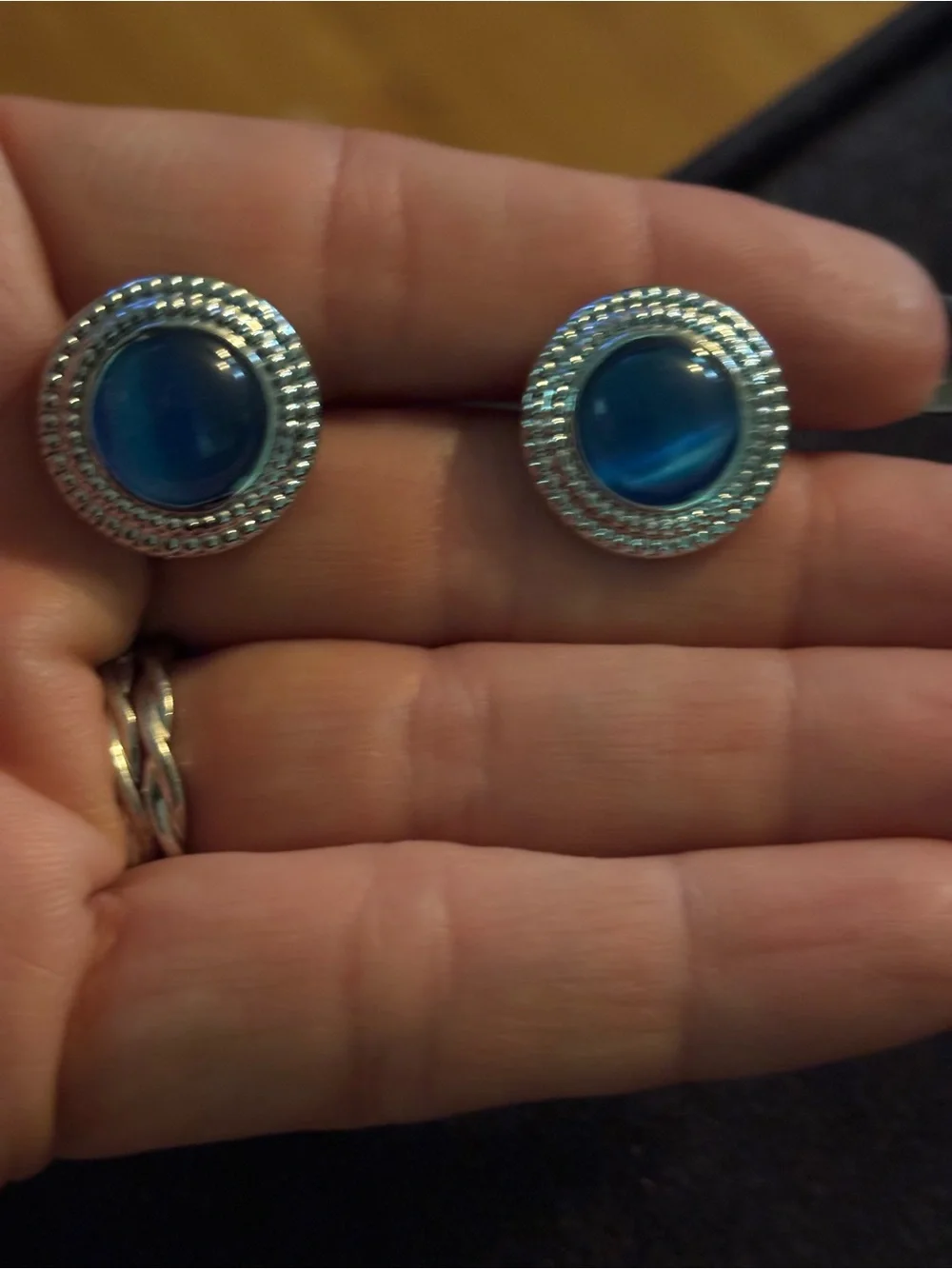 Classic Silver-Tone circular cuff links